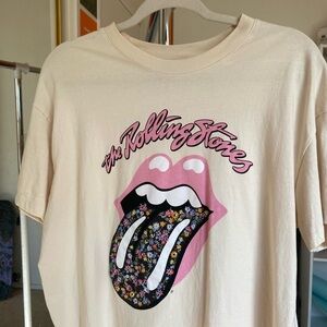COTTON ON Rolling Stones Flower Tee
